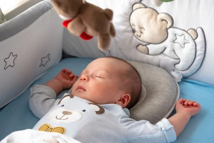 Kada je bebi potreban jastuk?